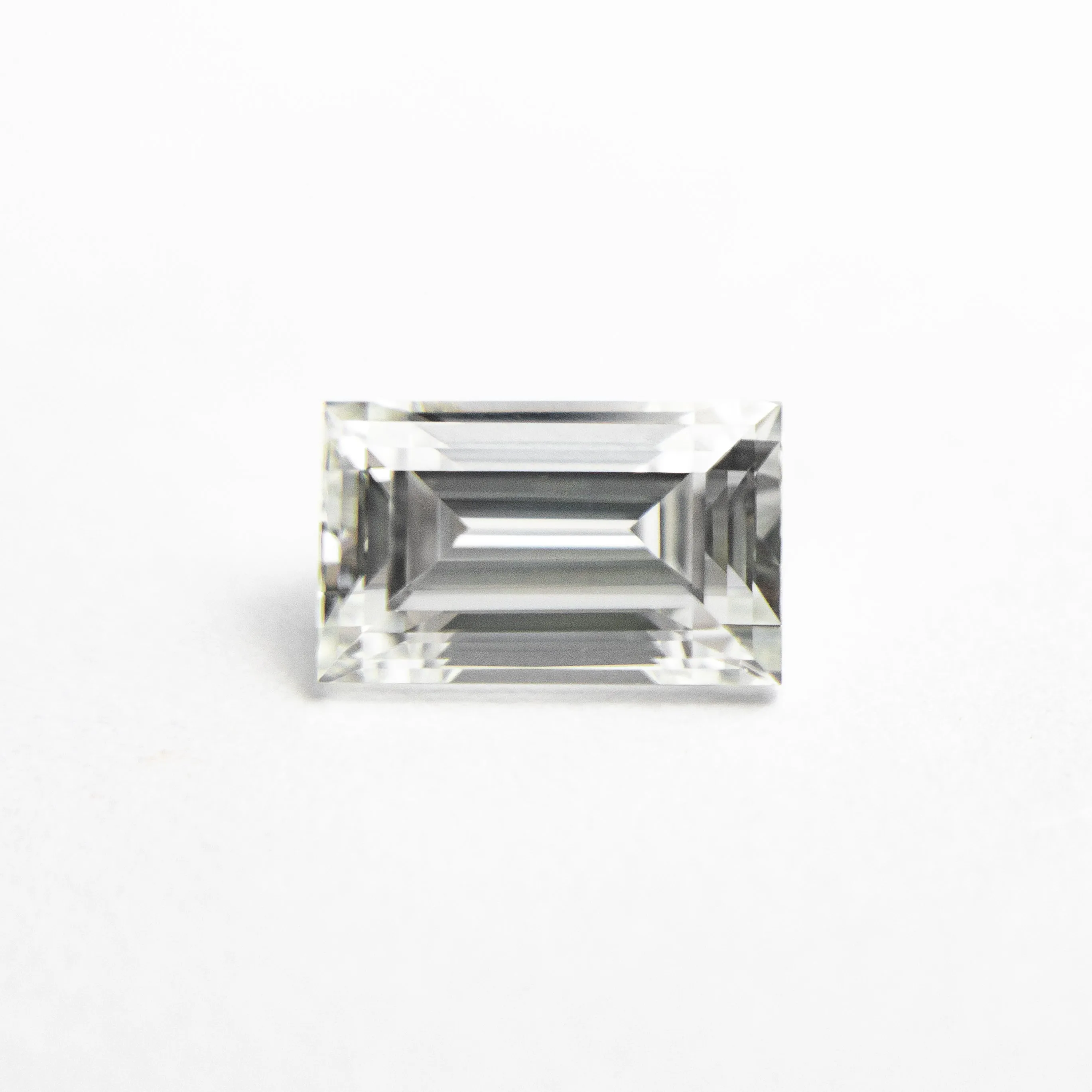 1.01ct 6.98x4.31x3.41mm VS1 I Baguette Step Cut 19136-04