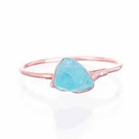 Raw Blue Apatite Ring in Rose Gold, Petite Ring in Rose Gold, Crystal Ring in Rose Gold,